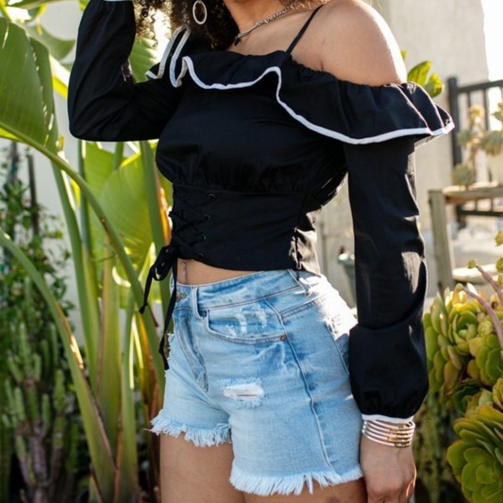 RUFFLE CRUSH LACE UP CORSET TOP - Picture 6 of 7